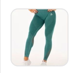 NWOT Ryderwear Seamless leggings